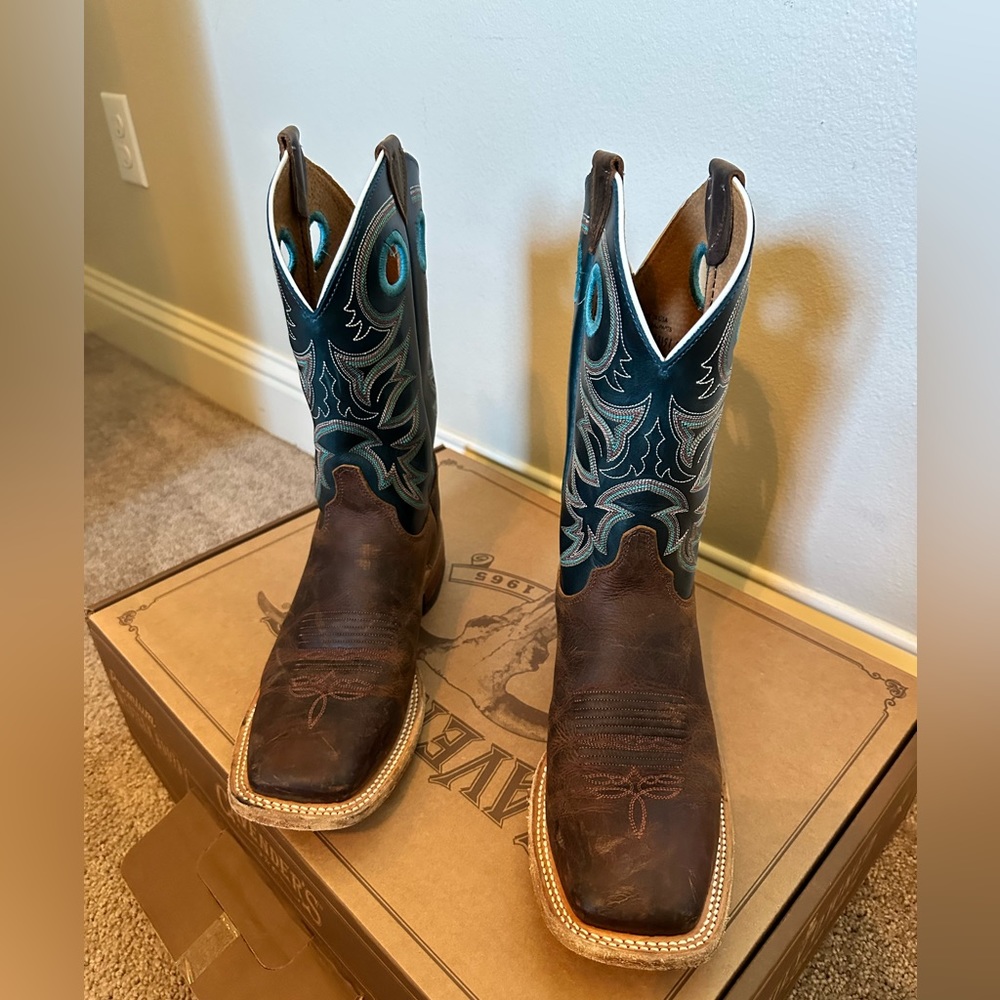 Justin Men’s Bent Rail Cowboy Boots